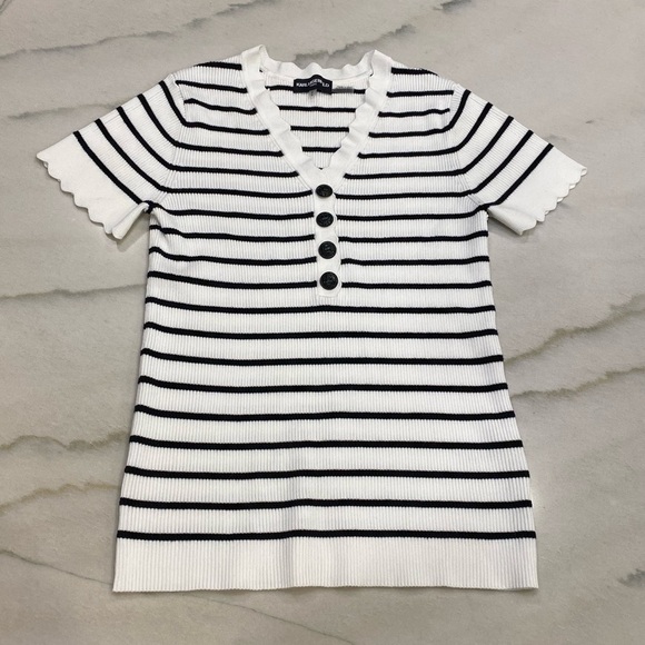 Karl Lagerfeld Tops - Karl Lagerfeld Shirt Size Medium White Black Stripes